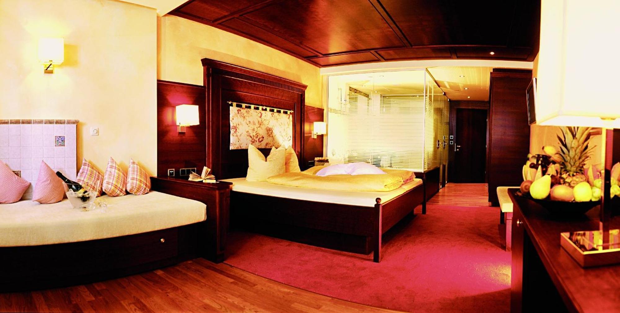 Alpenrose Wellnesshotel Bach  Exterior photo
