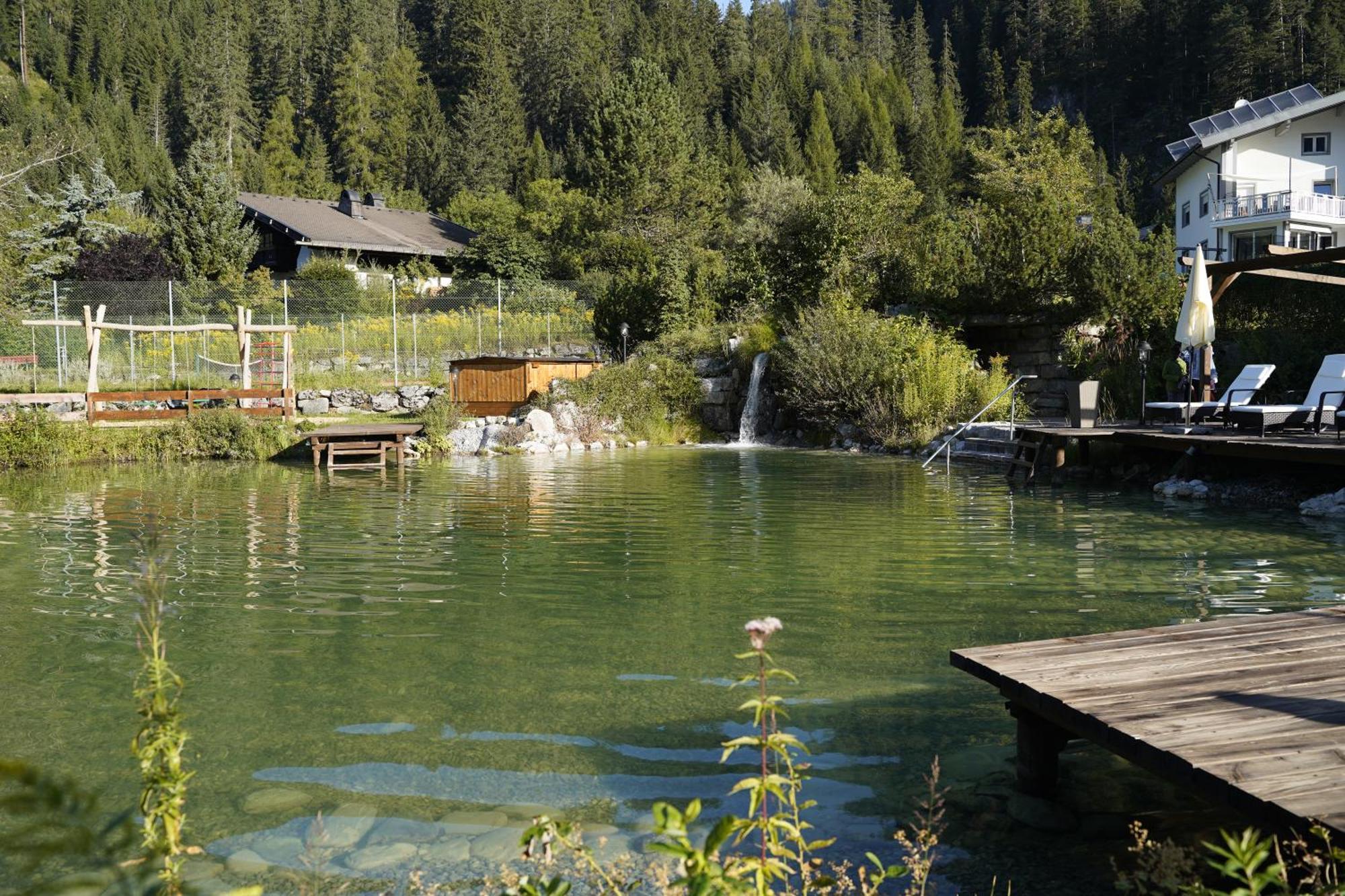 Alpenrose Wellnesshotel Bach  Exterior photo